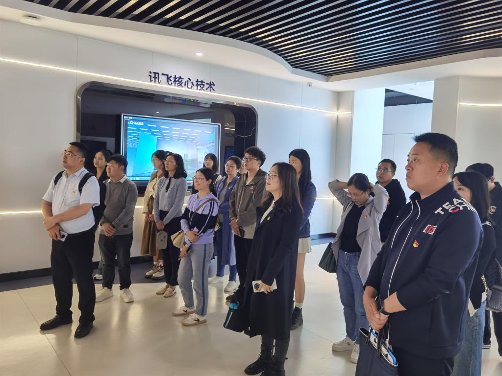 E6E20830EC2C3E6730FD620A018_0E13D812_1B065.jpg E6E20830EC2C3E6730FD620A018_0E13D812_1B065.jpg