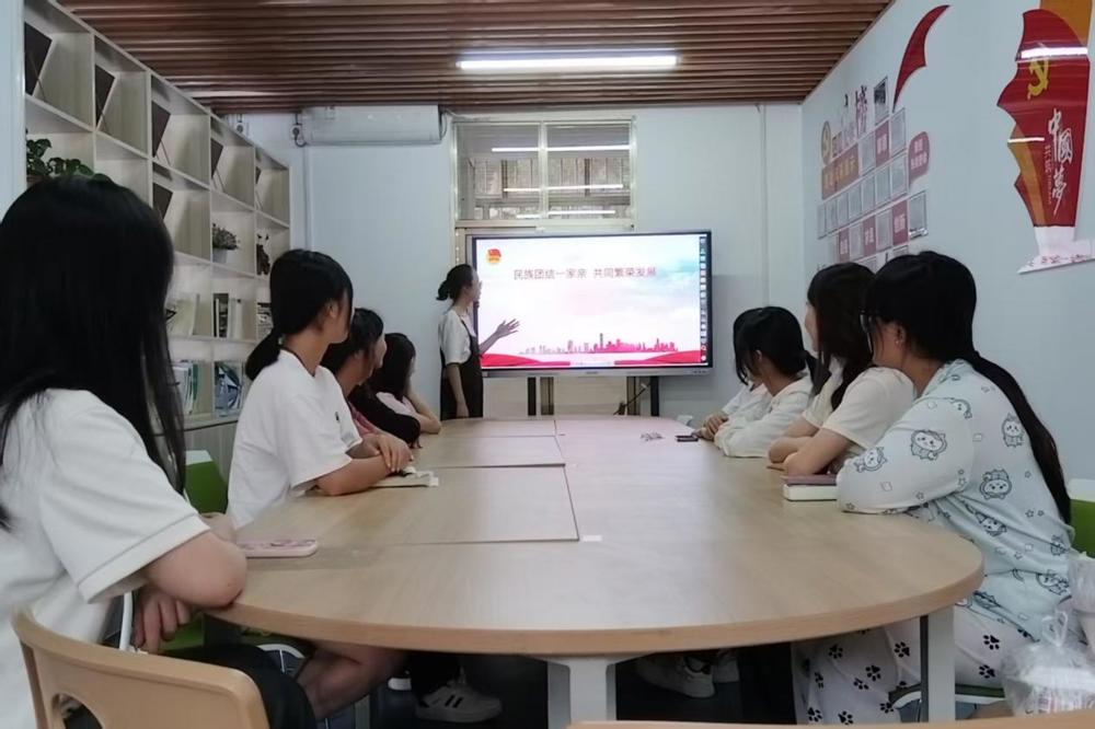 活动现场.jpg