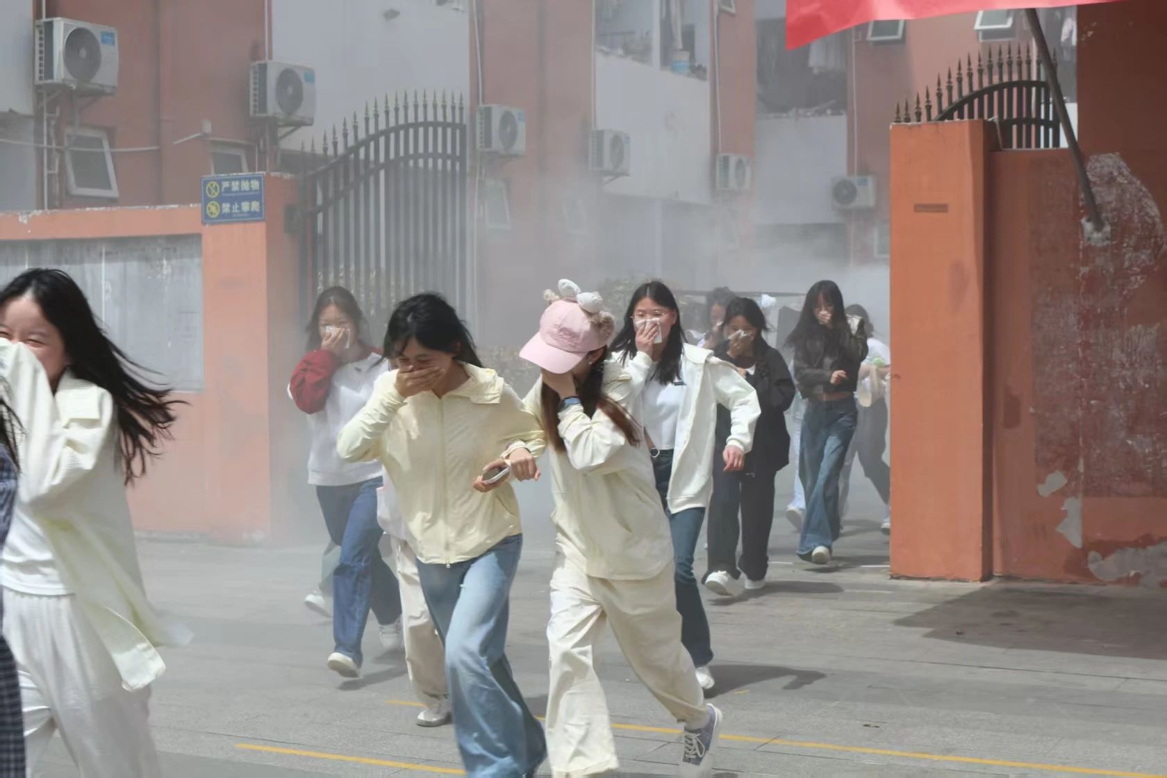 微信图片_20250427125659.jpg