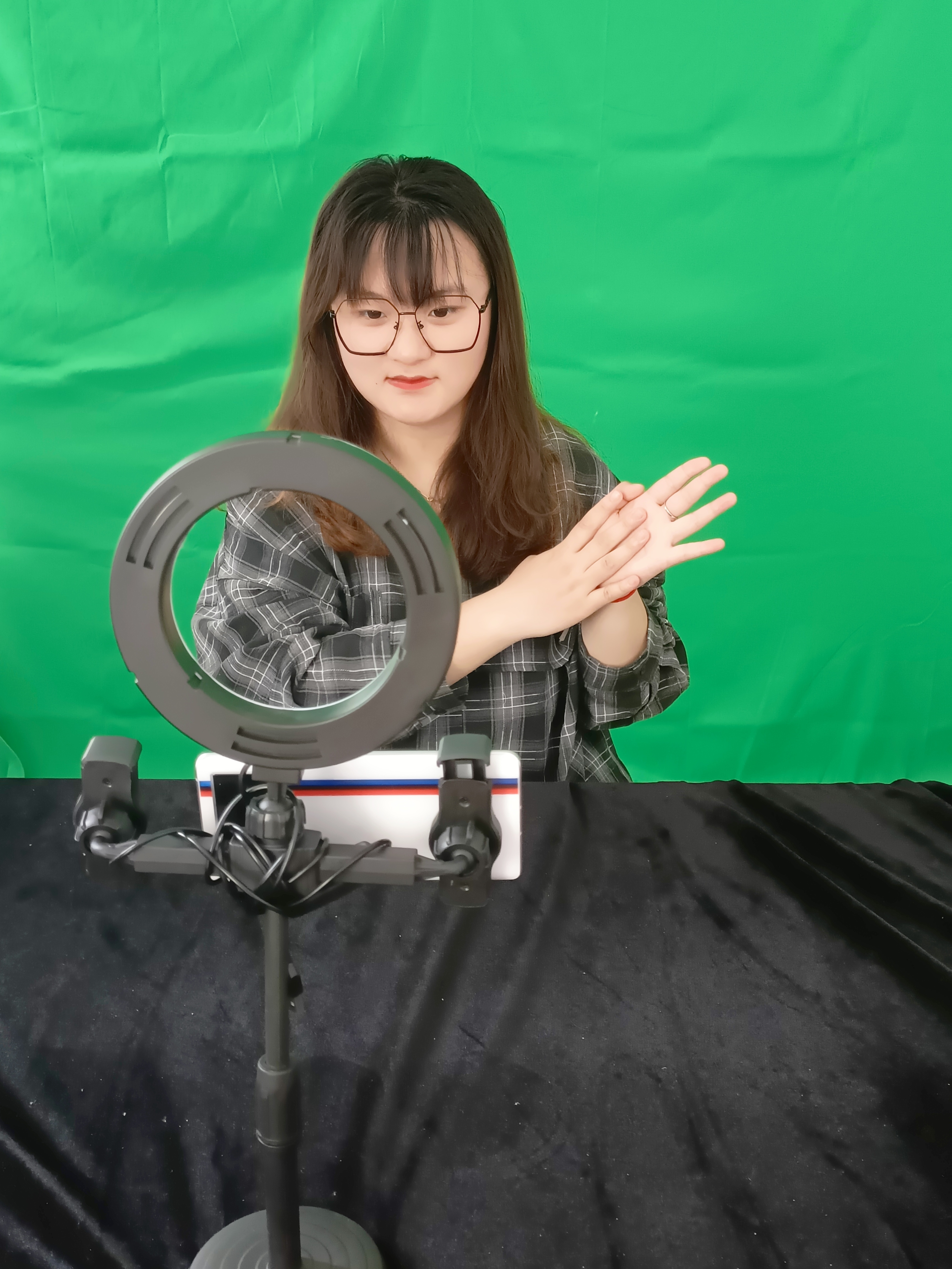 食品系照片材料2.jpg 食品系照片材料2.jpg