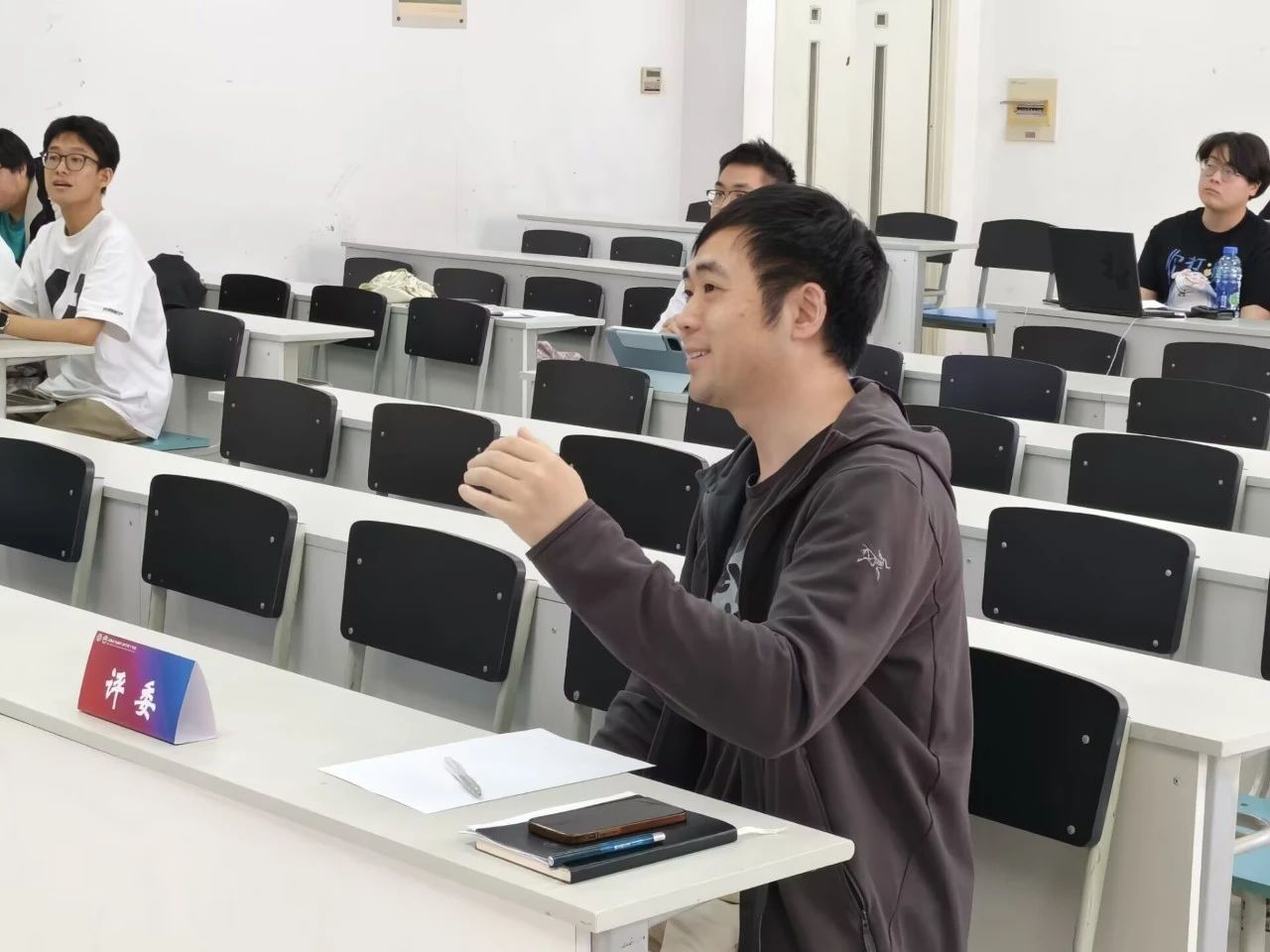 微信图片_20250428090041.jpg 微信图片_20250428090041.jpg