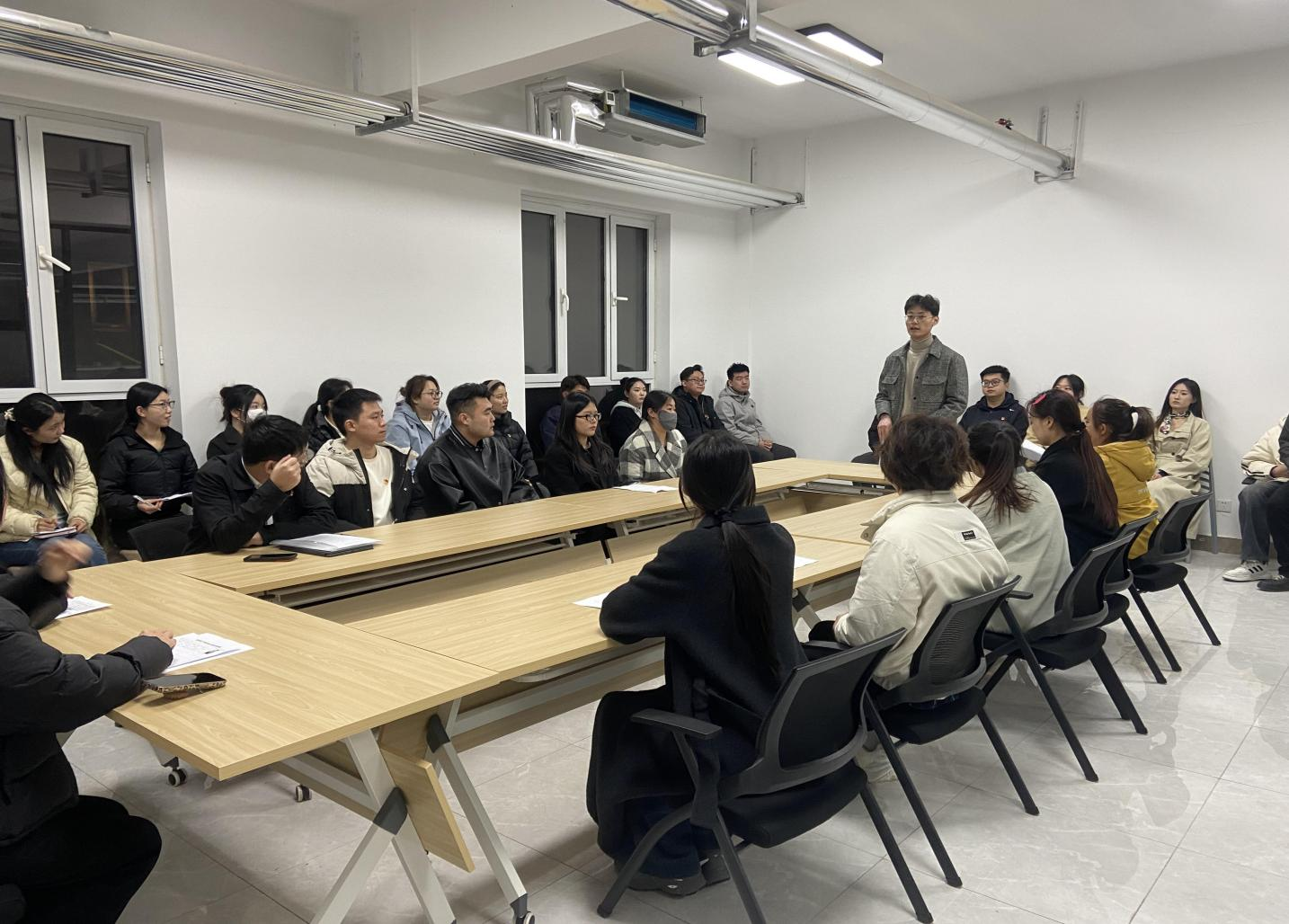 图片 1.png 图片 1.png