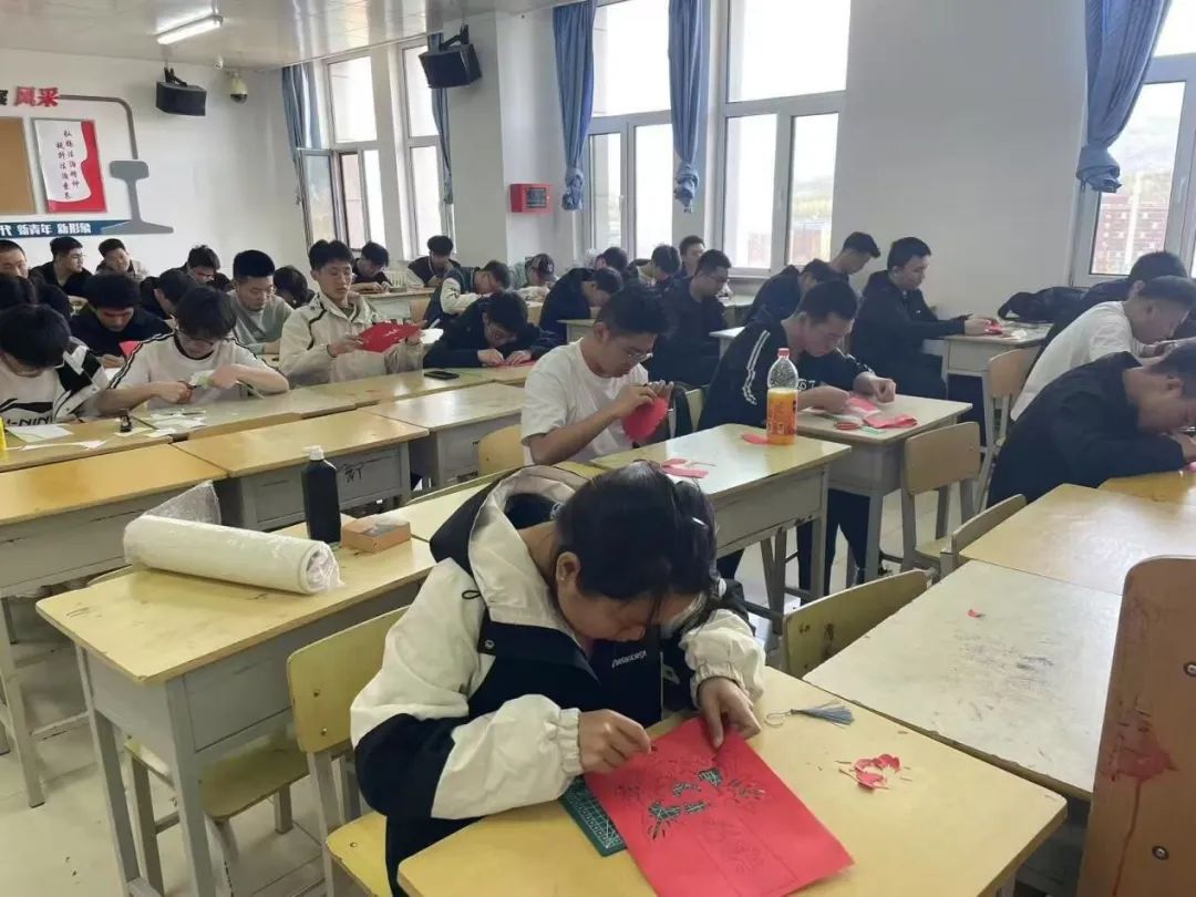微信图片_20250429184857.jpg
