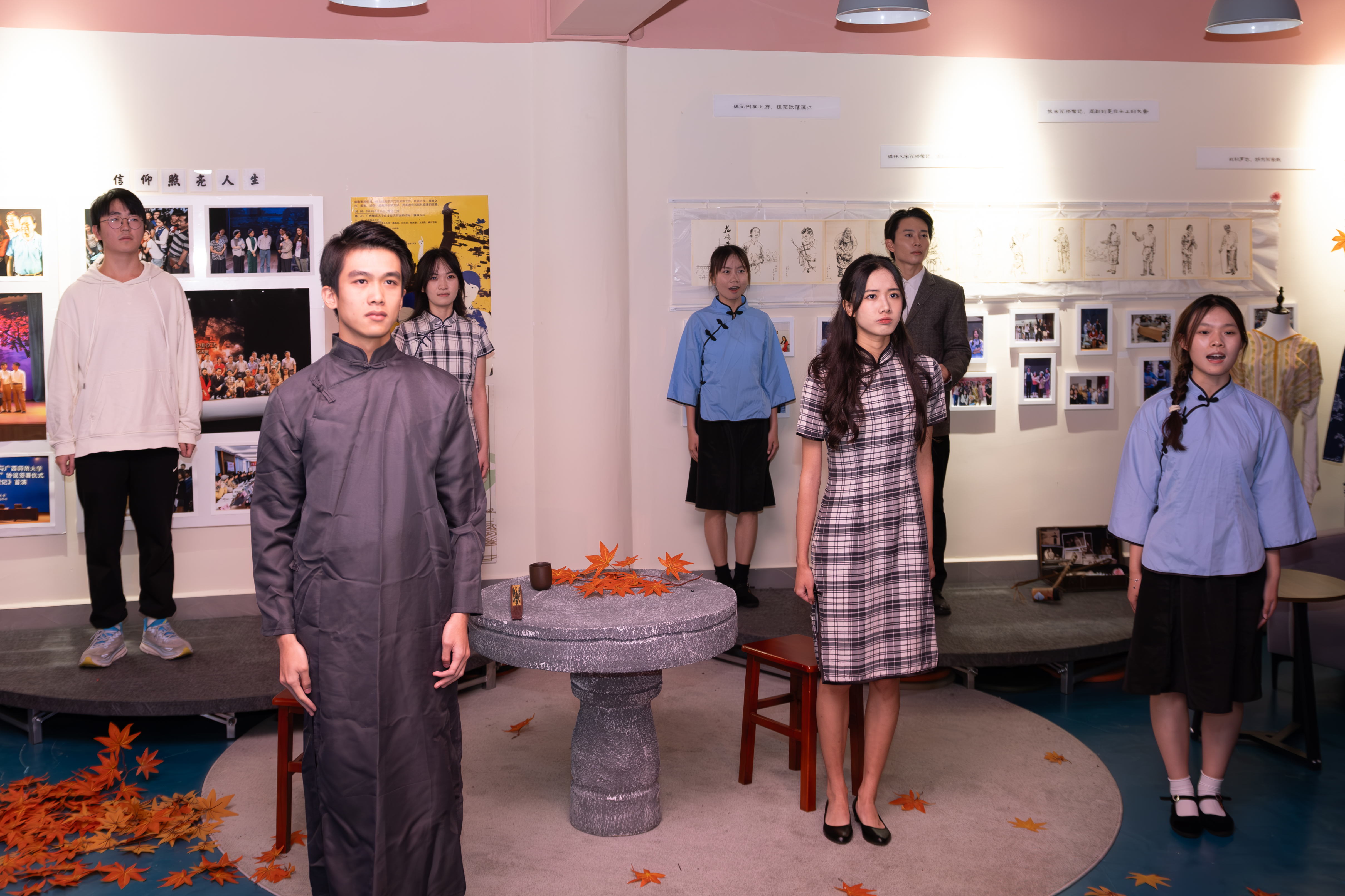 学生社区举办望道实验小剧场《西南记忆》.jpg