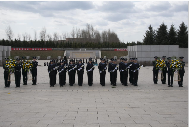 清明祭扫2.png
