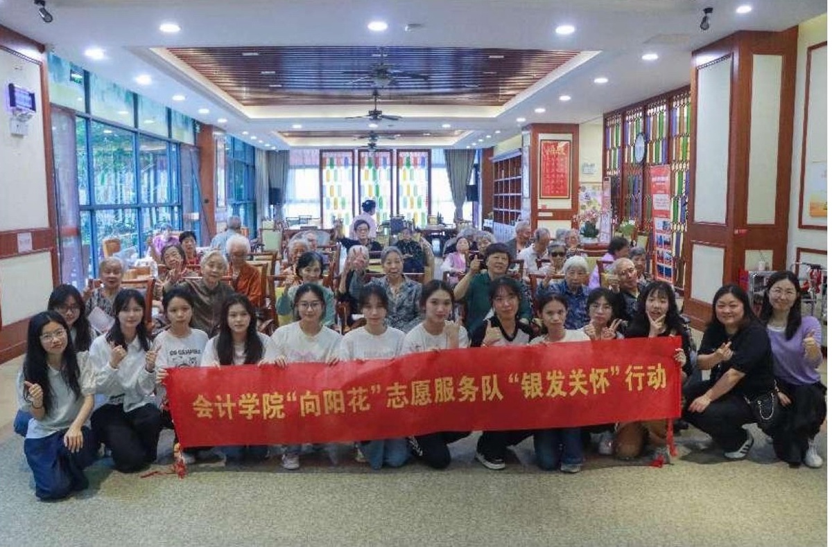 52e44ad80d8a497ab2c79b156363589c.jpg 52e44ad80d8a497ab2c79b156363589c.jpg