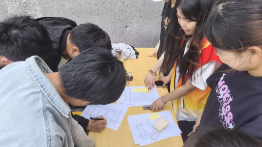 “一站式”学生社区|学校举办“诚诺于心·践信于行”主题团日活动