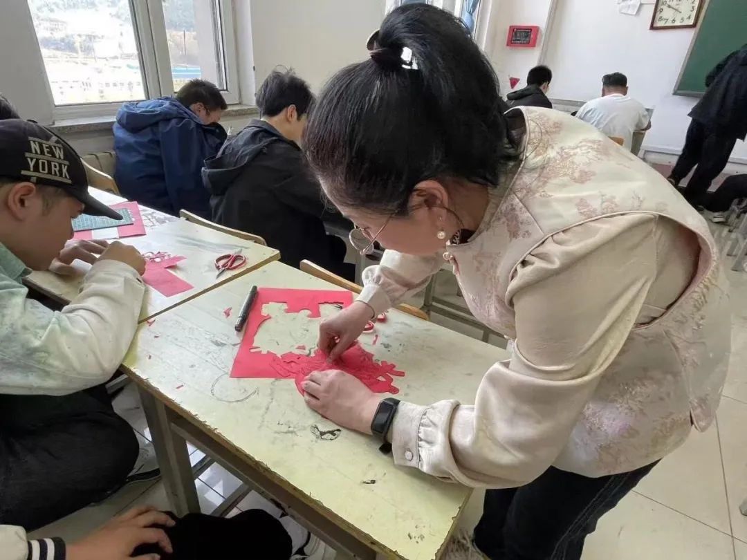 微信图片_20250429184836.jpg