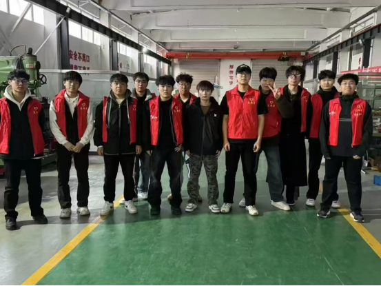 学生参加（图片）4.png