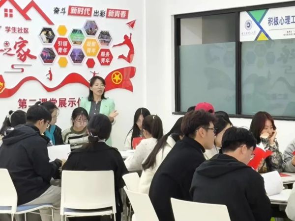 图片5.jpg 图片5.jpg