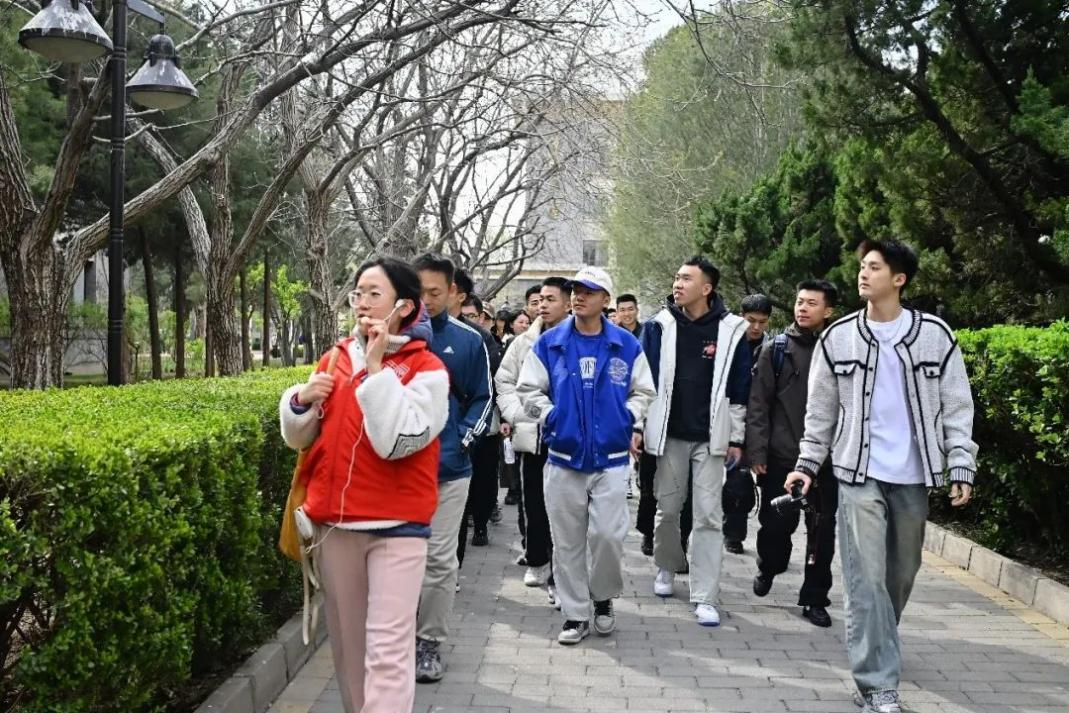 图片2.png 图片2.png