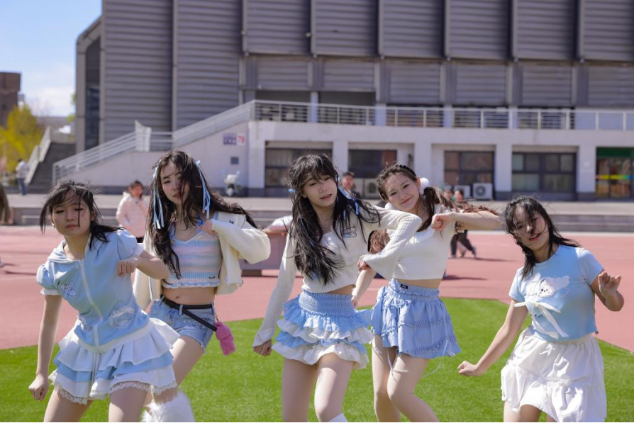 1743477401166096877.png 1743477401166096877.png