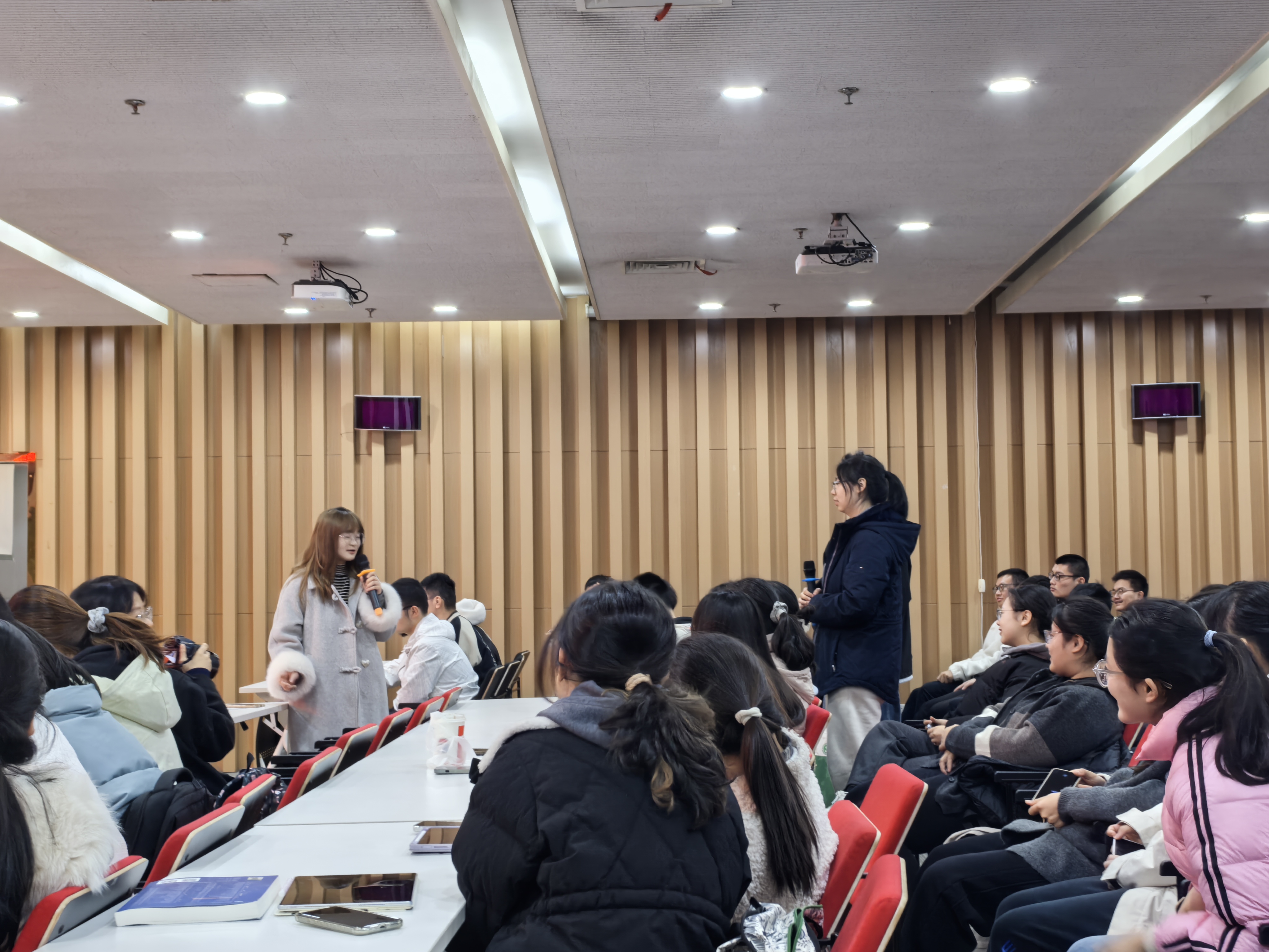 图片3.jpg 图片3.jpg