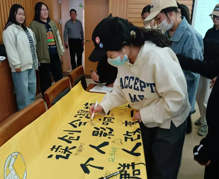 图片 3.png 图片 3.png