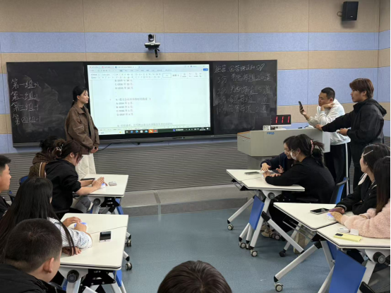 学生参加（图片）2.png