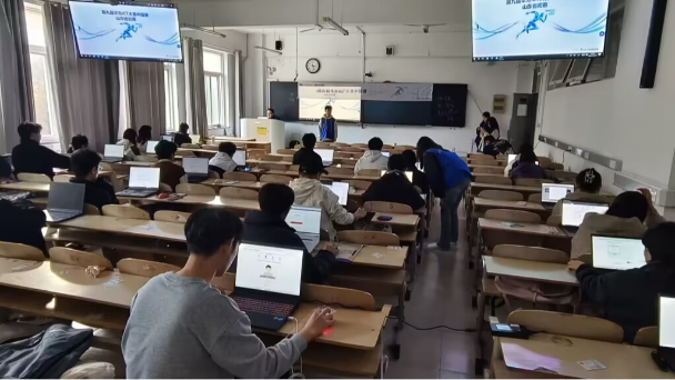 “一站式”学生社区|连续5年闯入华为ICT大赛全国总决赛