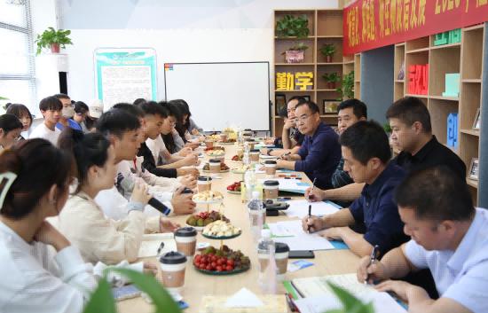 插图9.jpg 插图9.jpg