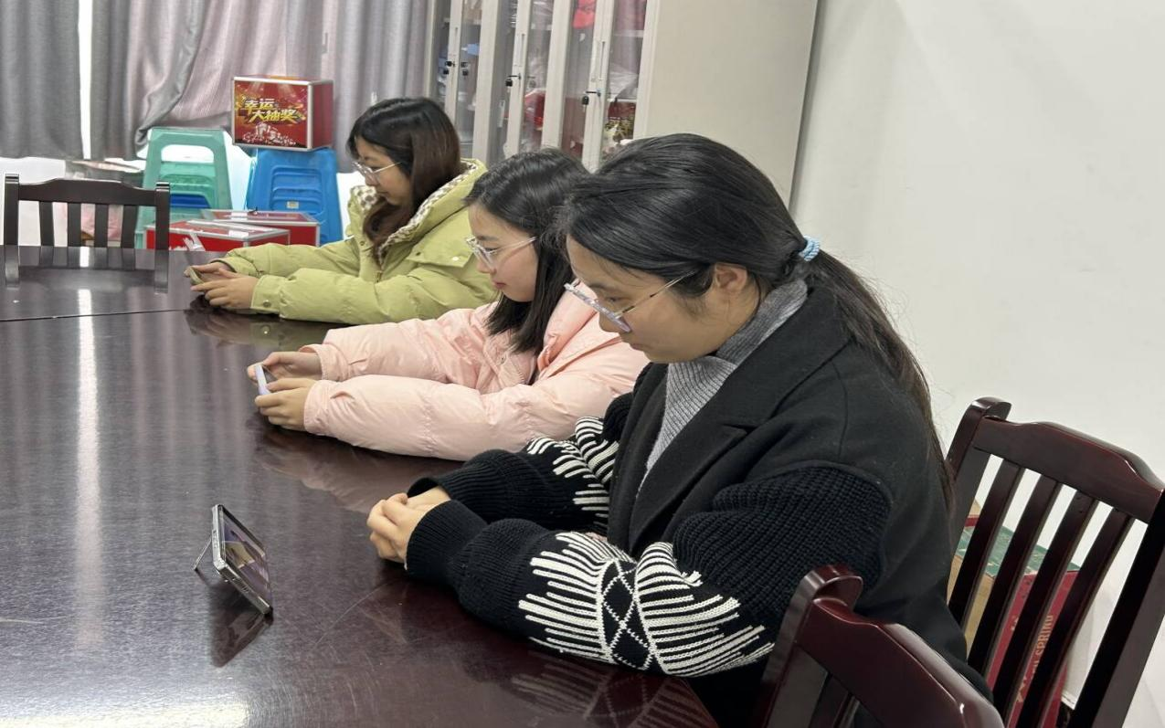 123333.png 123333.png