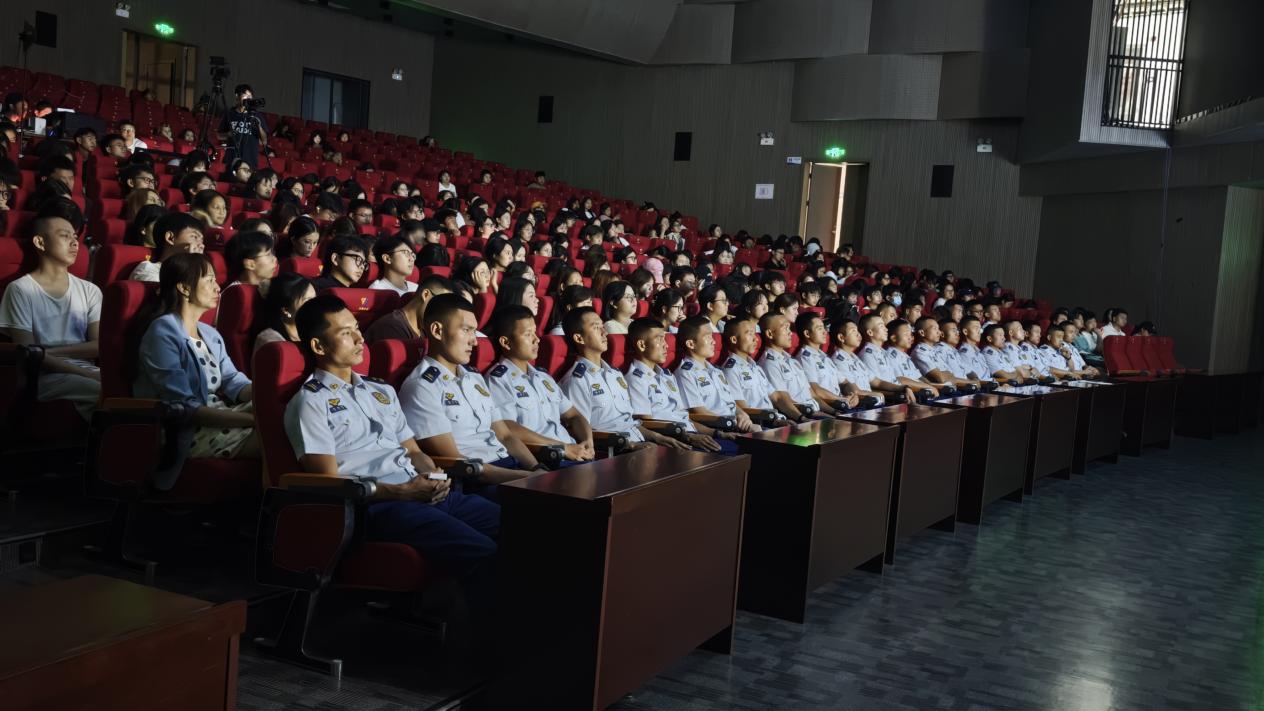 56fe0fc59a5f8e95469887075050b1b