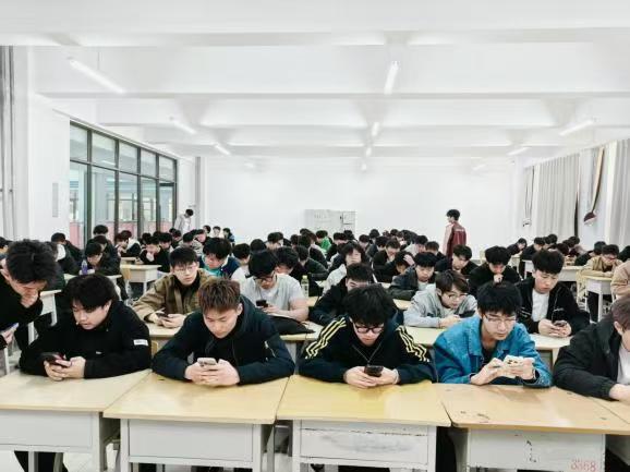 微信图片_20250505182434.jpg 微信图片_20250505182434.jpg