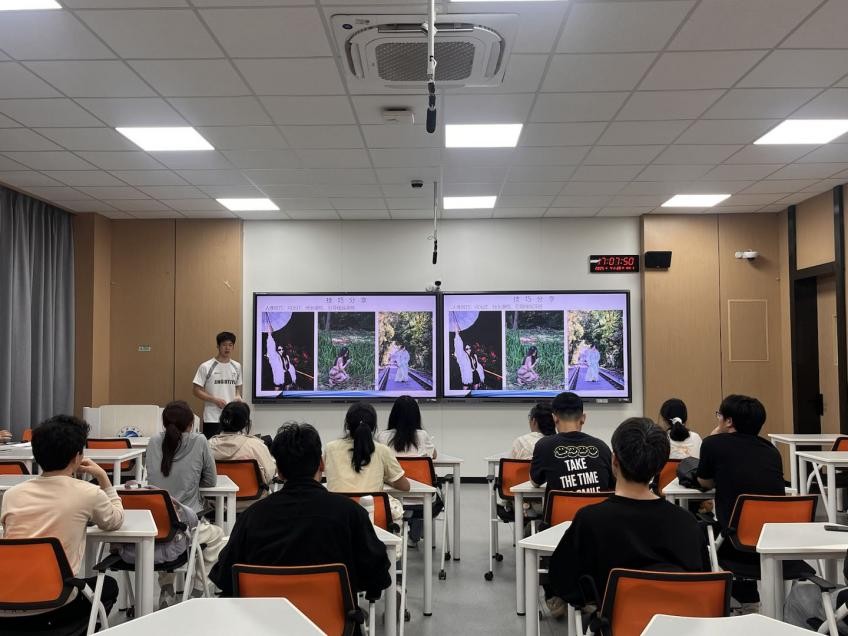 图1 学生讲解示范.jpg