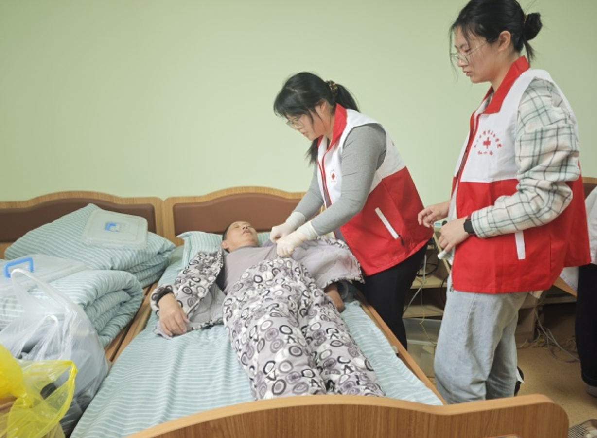 屏幕截图 2025-05-06 100936.png