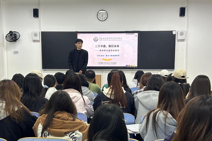 4d0737ef-2e8a-4a64-acba-38449f1d2c88.jpg