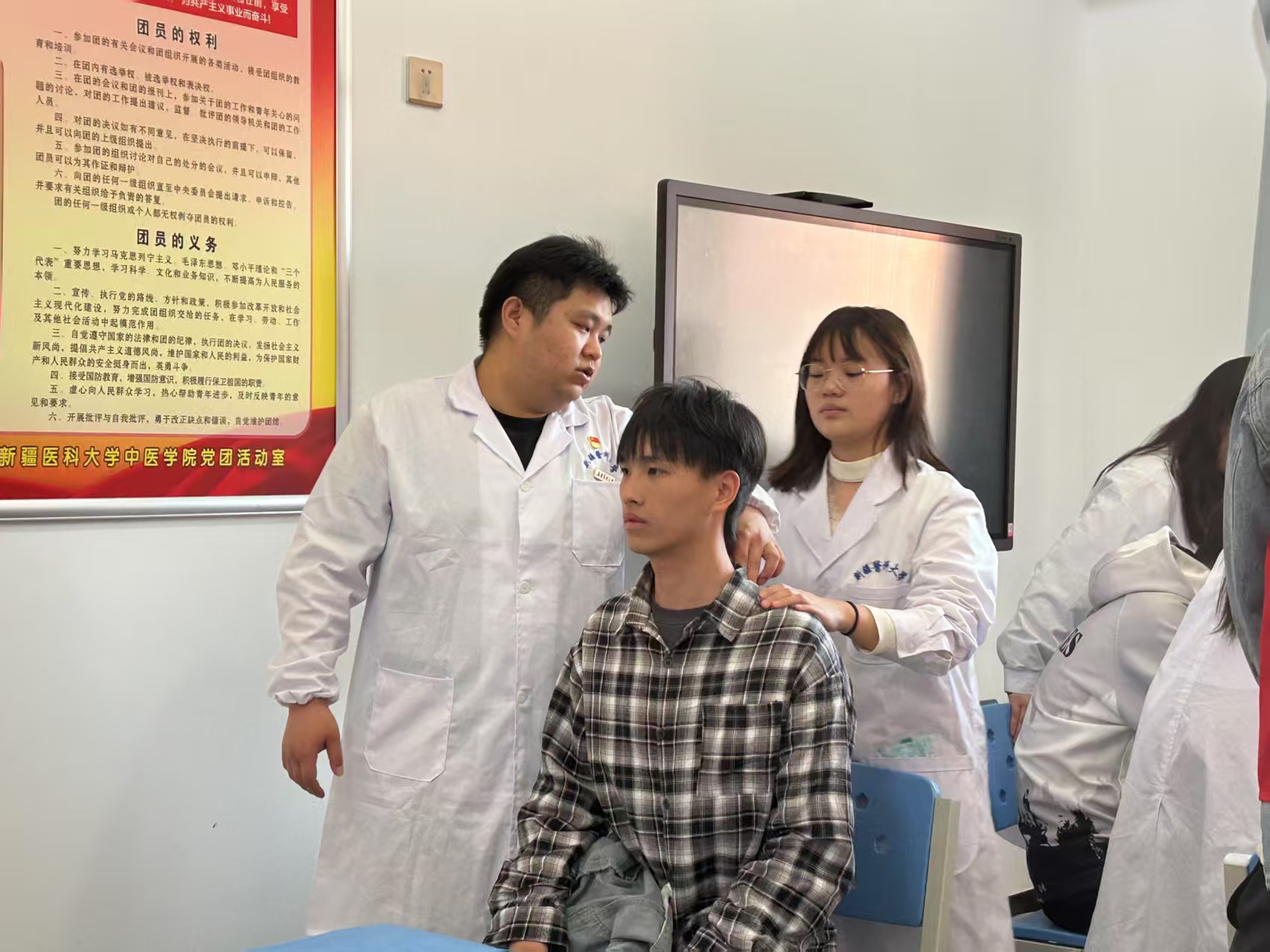 图片2.jpg