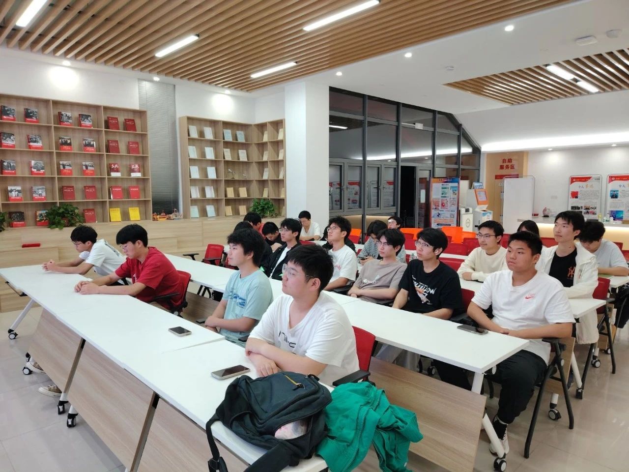 微信图片_20250509225452.jpg