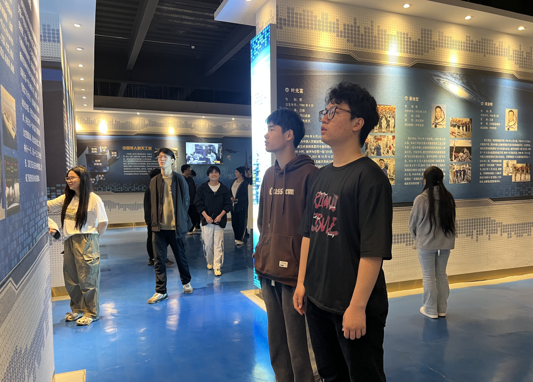 微信图片_20250511201213.png 微信图片_20250511201213.png