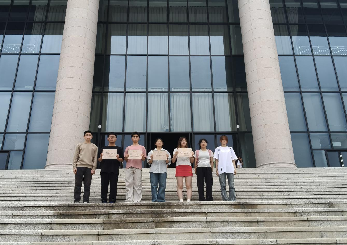 图片5.png 图片5.png