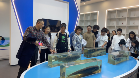 （文化建设）水产科技学院构建“水韵渔歌”文化体系 赋能“三全育人”新生态（刘颖）767.png