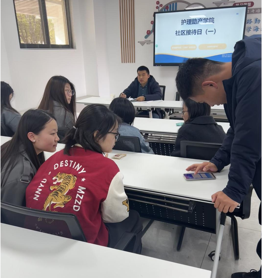 图片2.png 图片2.png