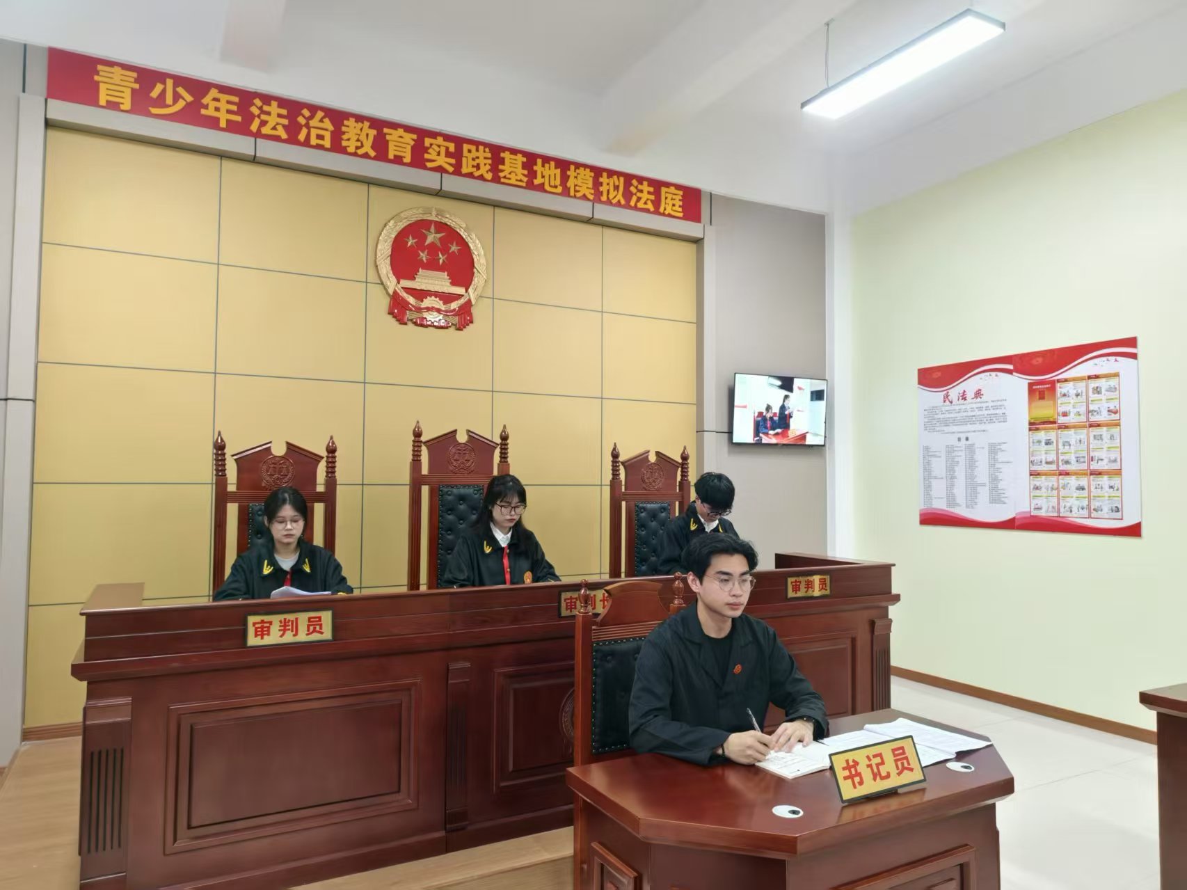 微信图片_20250522161409.jpg 微信图片_20250522161409.jpg