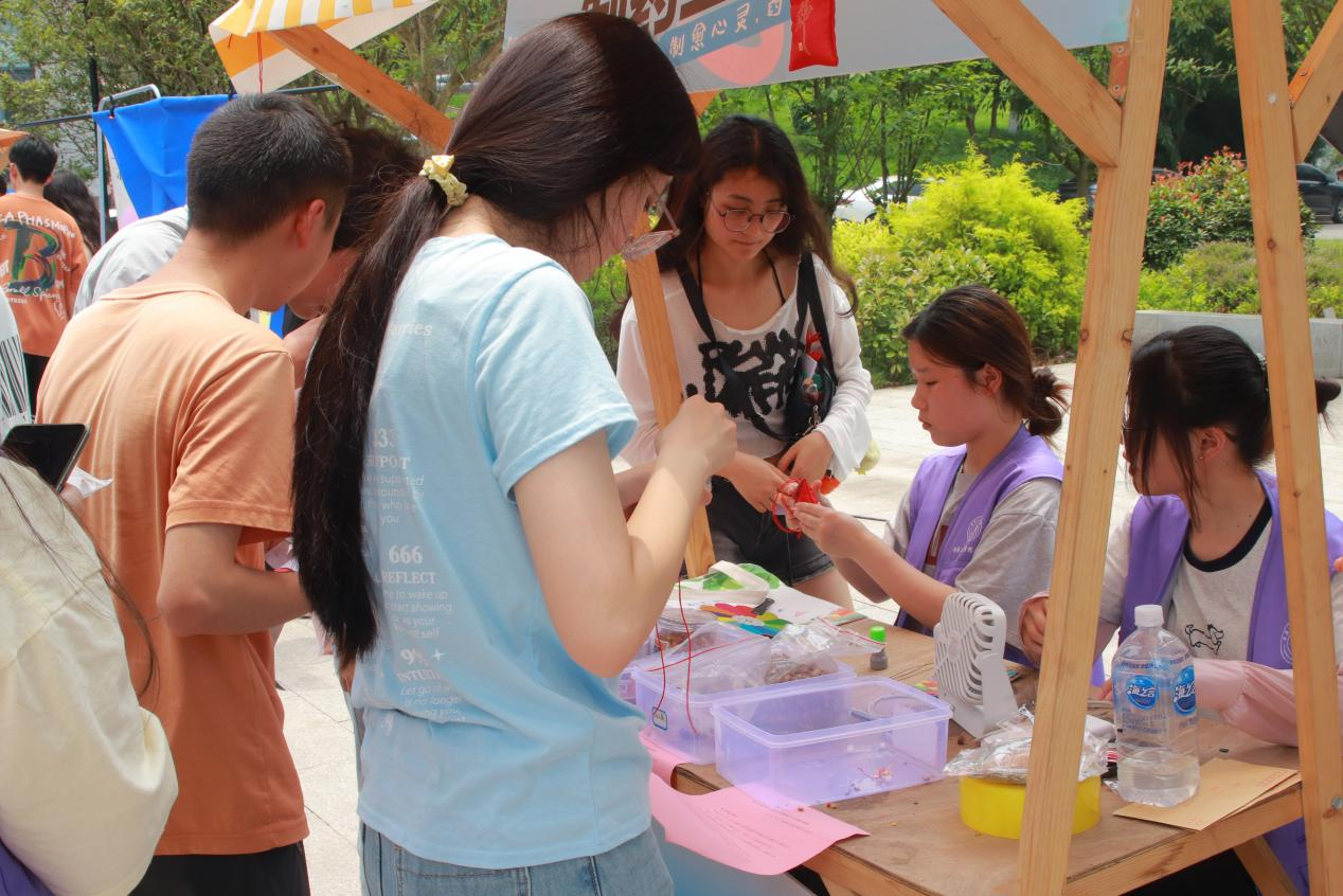 图片9.png 图片9.png