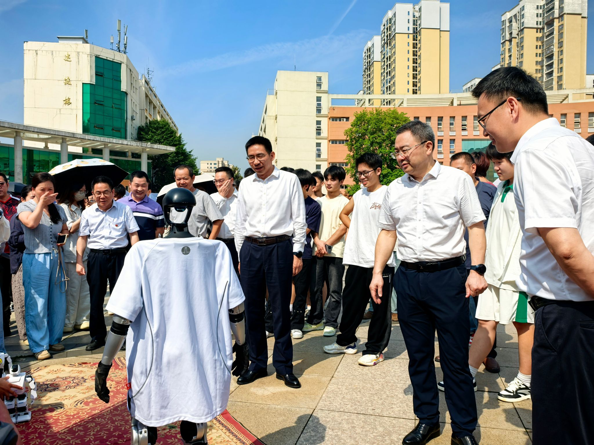 A0D6880693E3B41E95BED4D7202_51D9D1EC_849F0.jpg A0D6880693E3B41E95BED4D7202_51D9D1EC_849F0.jpg