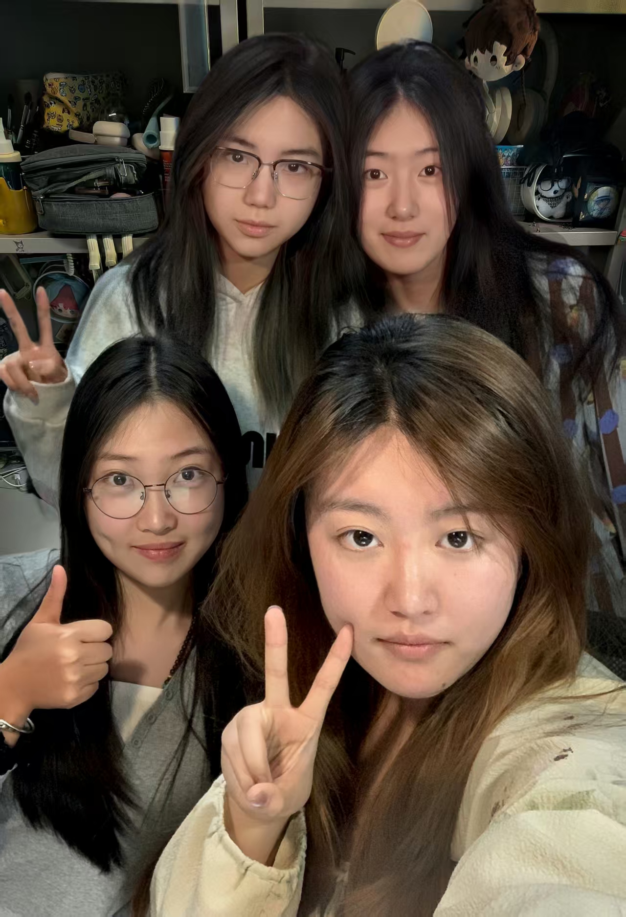 李欣悦 邹梓芃 李姿含 刘宇航 春华斋215.jpg