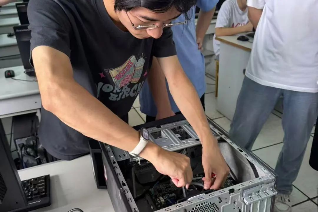 c458f6a656c106c92de380e54cef539c.jpeg c458f6a656c106c92de380e54cef539c.jpeg