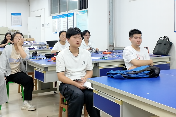 620499a88961b8c37df1d0fcd40a4d2a.png 620499a88961b8c37df1d0fcd40a4d2a.png