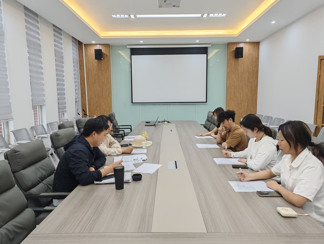 屏幕截图 2025-06-04 232920.png