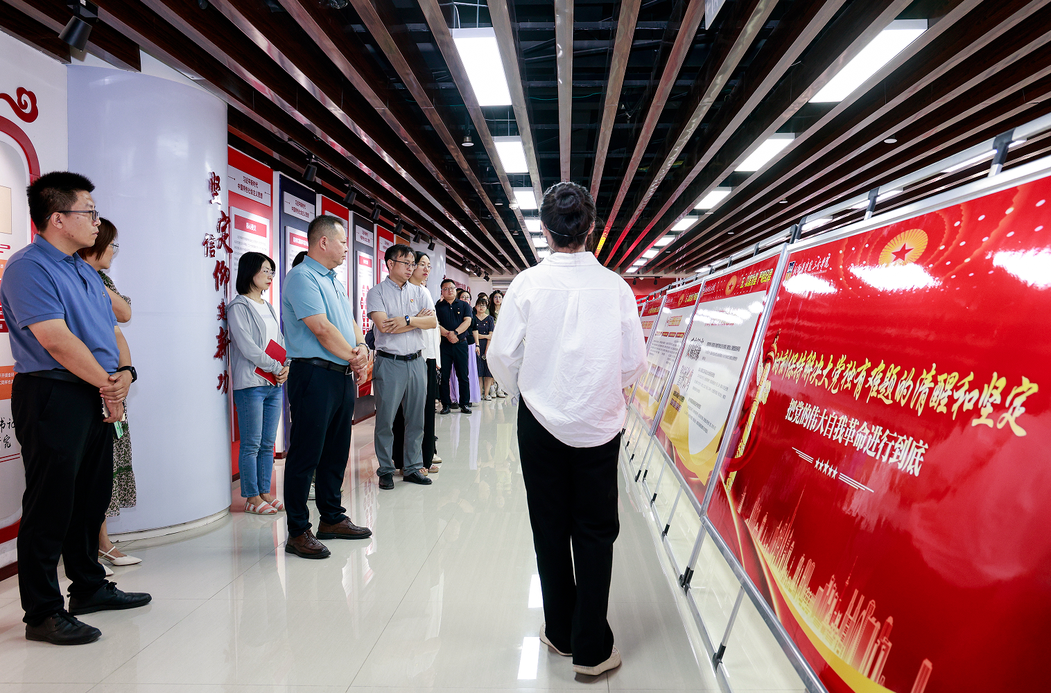 屏幕截图 2025-06-04 232012.png 屏幕截图 2025-06-04 232012.png