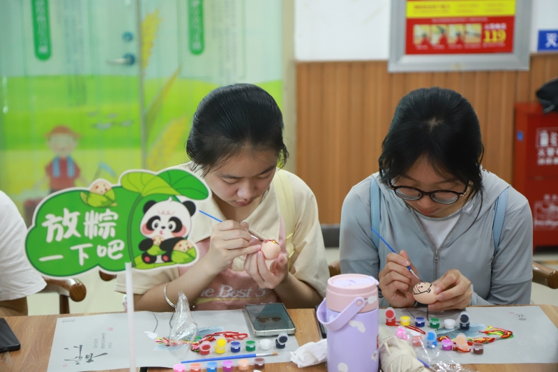 “粽香承古韵 五彩系端阳”端午游园会 (2).jpg