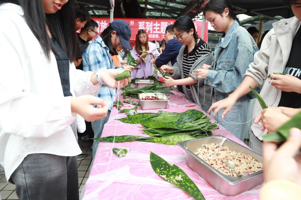 bd57a3e9c755844bea4188c50a9bb6b3_22AC8906EBB80E4F7EA1A515D83_6D749F49_1C434.jpg bd57a3e9c755844bea4188c50a9bb6b3_22AC8906EBB80E4F7EA1A515D83_6D749F49_1C434.jpg