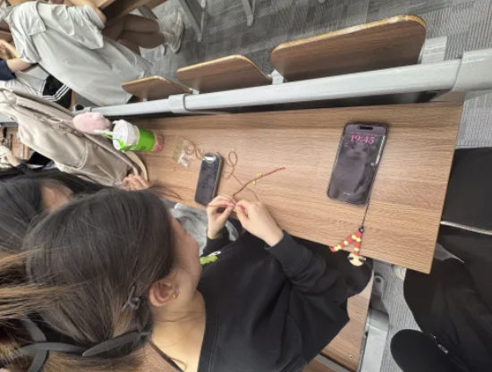 截屏2025-06-09 下午9.00.26.png 截屏2025-06-09 下午9.00.26.png