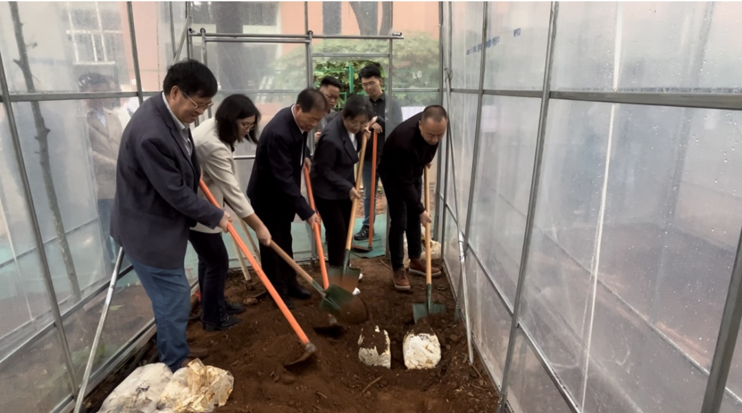 640 (3).png 640 (3).png