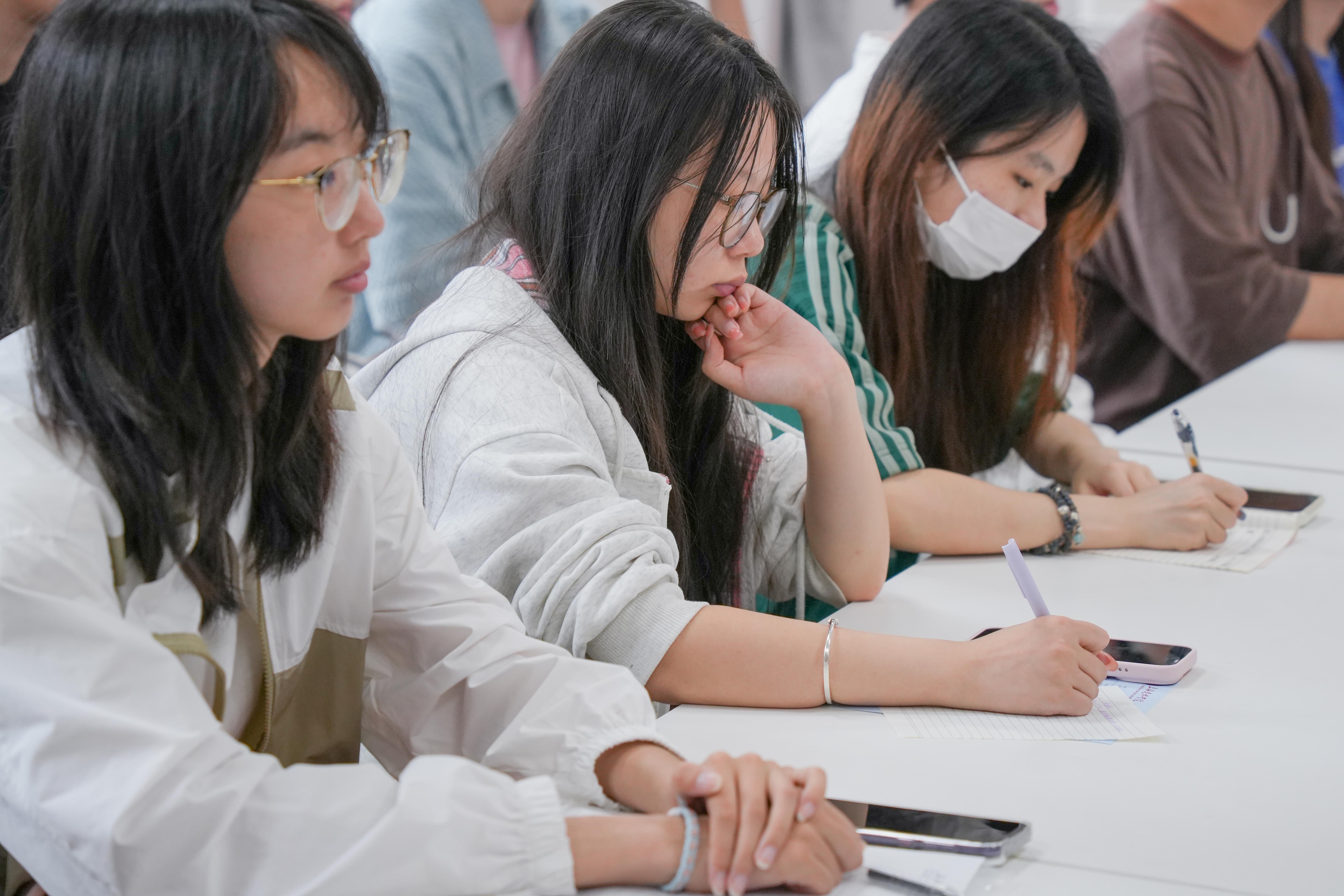 DSC09111.jpg DSC09111.jpg