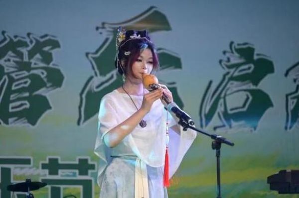 《大鱼》.jpg 《大鱼》.jpg