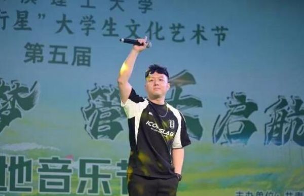 《稻香》.jpg 《稻香》.jpg