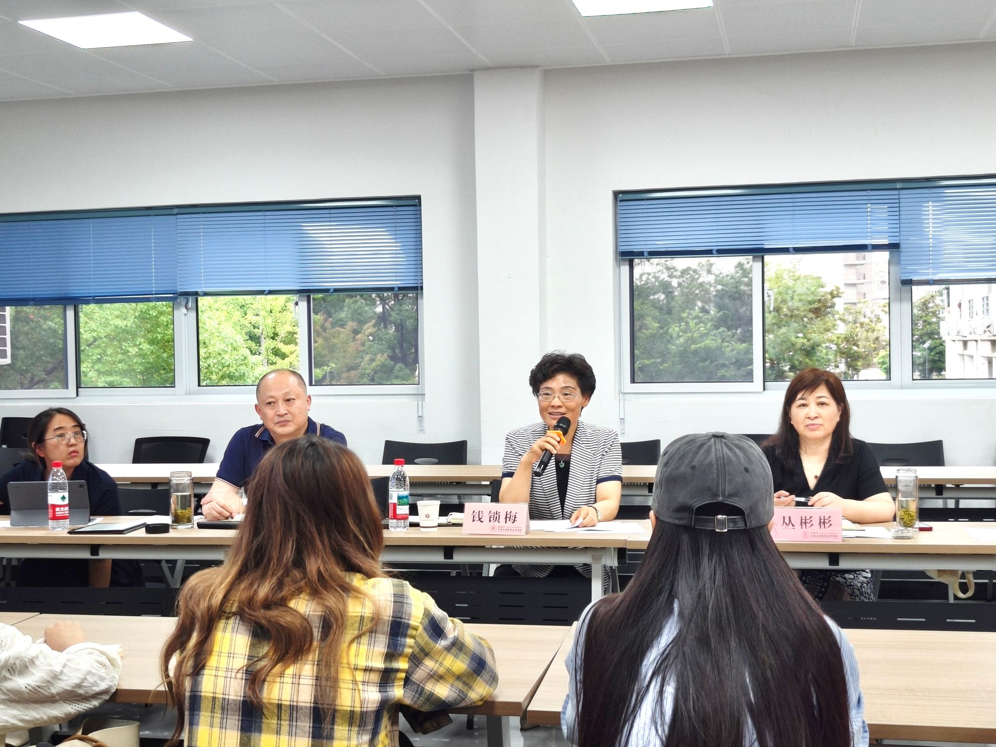 图片2.jpg 图片2.jpg