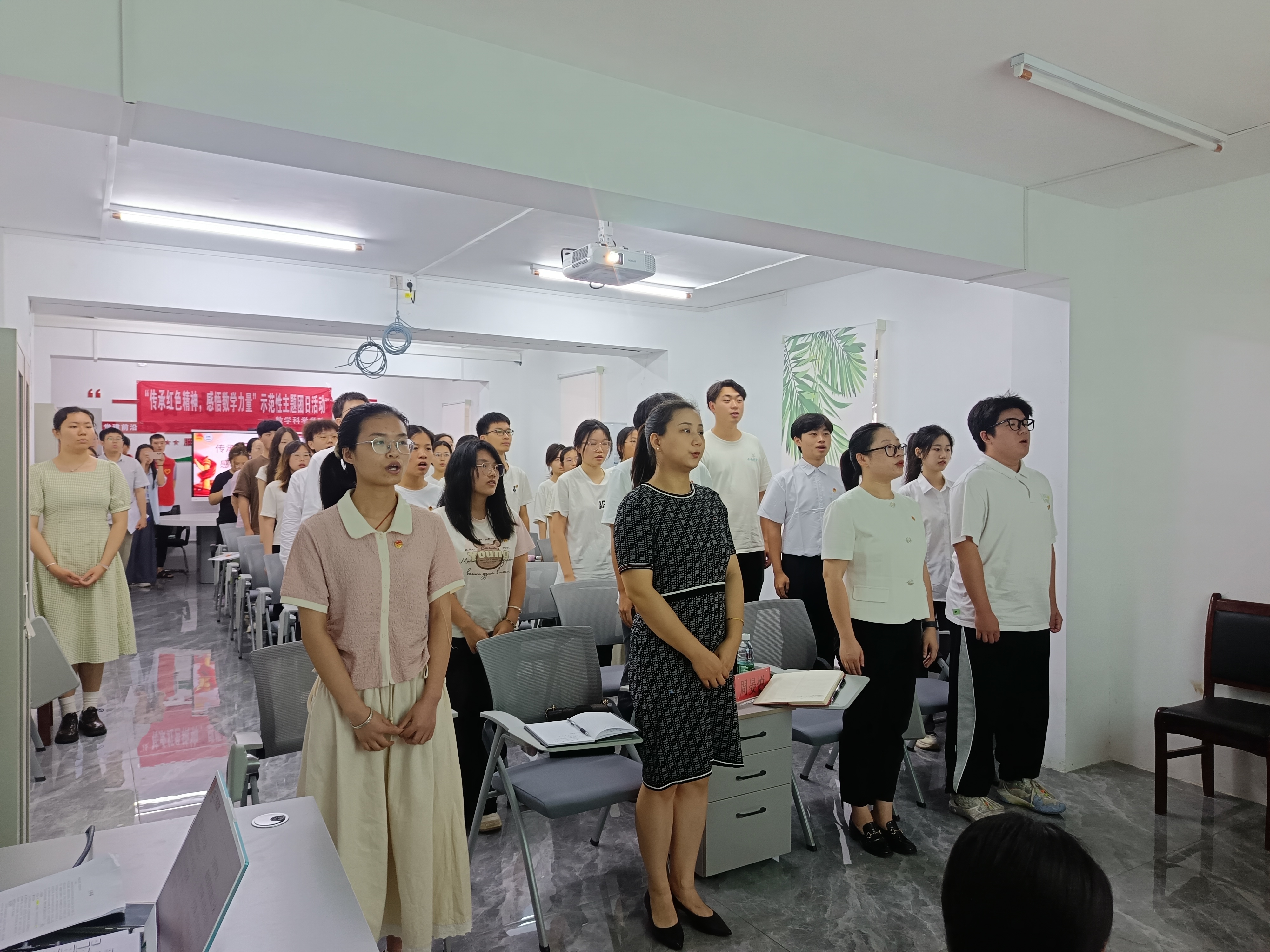 AB7B8A1842DB4C5C4A26B708EC6D8A26.PNG AB7B8A1842DB4C5C4A26B708EC6D8A26.PNG